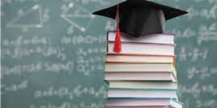 जळगाव विद्यापीठात सुरु होणार ४ वर्षीय विविध पदवी अभ्यासक्रम