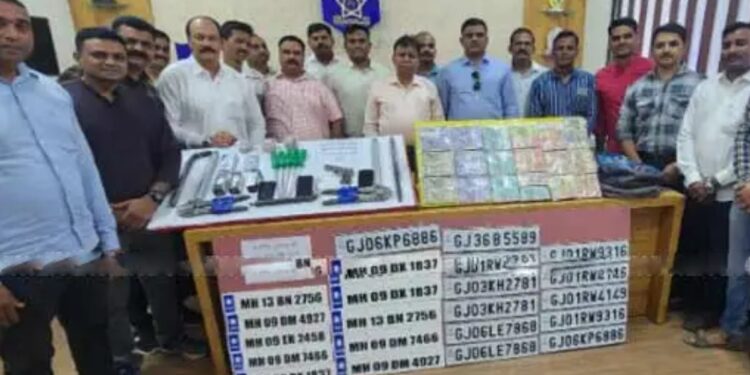 घर फोड्या करणाऱ्या टोळीचा पर्दाफाश ; असा मुद्देमाल केला जप्त??