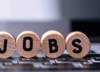 जळगावात दरमहा 21,000 रुपये पगाराच्या नोकरीची संधी.. येथे निघाली भरती, आताच करा अर्ज