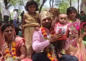 मानलंस भावा! 3 मुलं असलेल्या विधवा वहिनीशी दिराने केलं लग्न