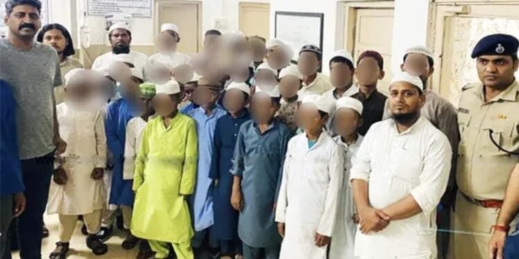 रेल्वेतून बालकांची तस्करी ; भुसावळसह मनमाडमध्ये 59 बालकांची सुटका