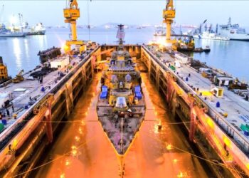 मुंबईतील नेव्हल डॉकयार्डमध्ये मोठी भरती ; ८वी/१०वी आणि आयटीआय उत्तीर्णांना सुवर्णसंधी