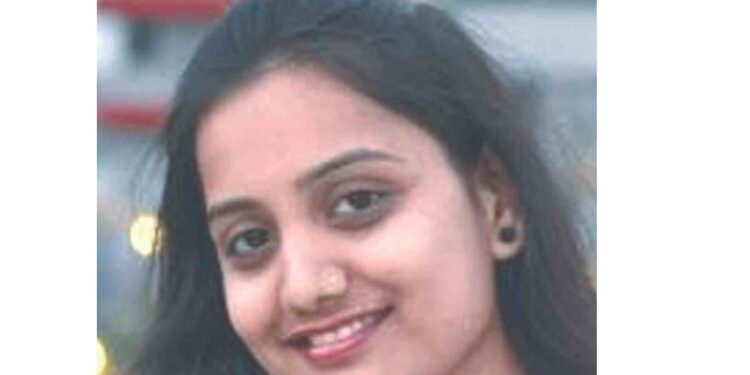 जळगावच्या उच्चशिक्षित तरुणीने संपविले जीवन; पोलिसांना मिळाली सुसाईट नोट