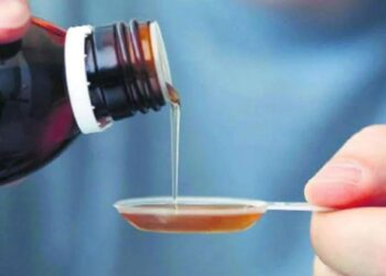 सावधान । मुलांना देण्यात येणाऱ्या कफ सिरप बाबत WHOने उचललं मोठं पाऊल