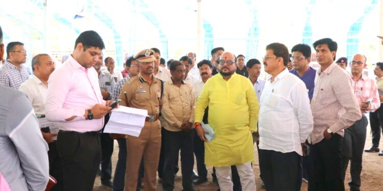 ‘शासन आपल्या दारी’ कार्यक्रमस्थळाची पालकमंत्री ना. गुलाबराव पाटलांकडून पाहणी