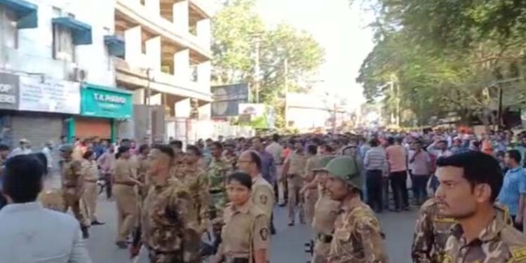 आक्षेपार्ह स्टेटसवरून कोल्हापूरमध्ये हिंदुत्ववादी संघटना आक्रमक