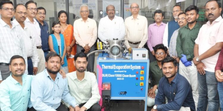 २५ लाख रूपये बाजार मूल्य असलेली प्रणाली अवघ्या ४ लाख रुपयात केली तयार