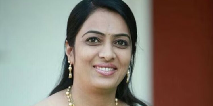 मोठी बातमी ! रोहिणी खडसे यांना पोलिसांनी ताब्यात घेतलं