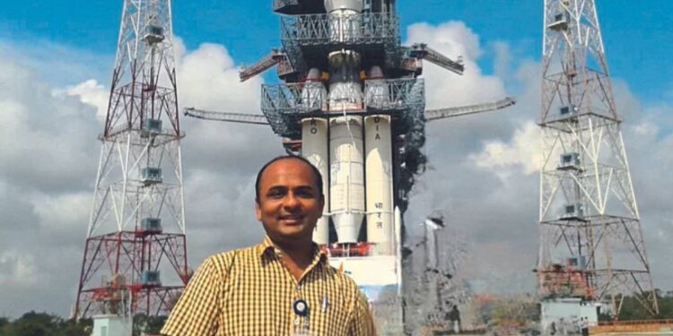 अभिमानास्पद ! ‘चांद्रयान-3’ मोहिमेसाठी जळगाव पुत्राची महत्त्वपूर्ण भूमिका!