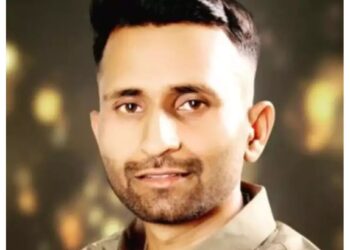 आई, वडील शेतात, घरी मुलाने उचललं टोकाचं पाऊल, पाचोऱ्यातील धक्कादायक घटना