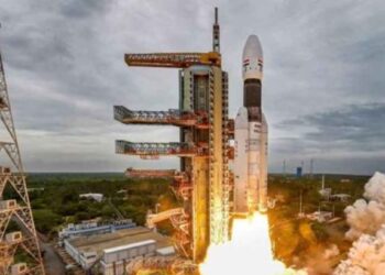 चंद्रयान 3 प्रक्षेपण अवकाशाच्या दिशेने झेपावलं