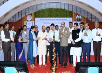 यशासाठी तरूण पिढीने जगाच्या पाठीवर कोठेही जाण्याची तयारी ठेवावी – मंत्री गिरीश महाजन