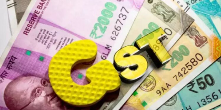 औषधे, खाण्या-पिण्याचे पदार्थ स्वस्त, कार घेणे झाले महाग; GST बैठकीनंतर काय स्वस्त आणि काय झाले महाग?