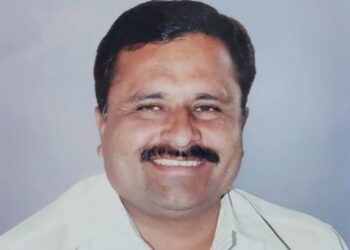 कवयित्री बहिणाबाई चौधरी पुरस्कार प्रगतशील शेतकरी हेमचंद्र पाटलांना जाहीर