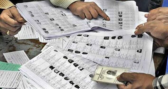 नवीन मतदार नोंदणीसाठी व्होटर हेल्पलाईन उपयुक्त : मतदारांनी ऑनलाईन सुविधांचा लाभ घ्यावा जिल्हा प्रशासनाचे आवाहन