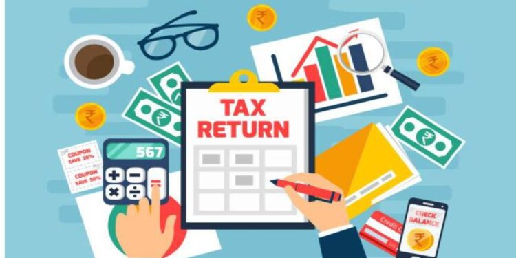 ITR भरताय? मग ही बातमी वाचा, अन्यथा तुम्हाला 10 लाखांपर्यंत दंड होऊ शकतो