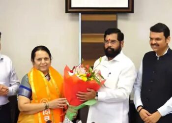 उद्धव ठाकरेंना धक्का! नीलम गोऱ्हेंचा मुख्यमंत्री शिंदेंच्या शिवसेनेत प्रवेश
