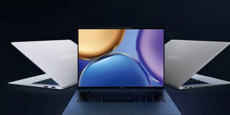 सरकारचा मोठा निर्णय! आता लॅपटॉप-टॅबलेटच्या आयातीवर ‘बंदी’