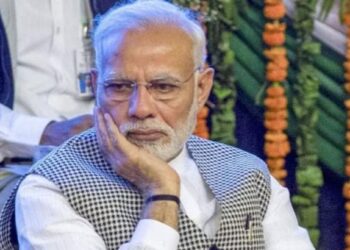 मोदी सरकारच्या 7 योजनांमध्ये मोठा घोटाळा ; CAGच्या अहवालातून धक्कादायक माहिती उघड