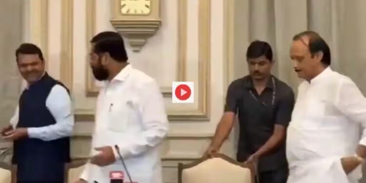 “आपल्याला काय? बोलायचं अन् निघून जायचं ; मुख्यमंत्री आणि दोन्ही उपमुख्यमंत्र्यांचा व्हिडीओ होतोय व्हायरल