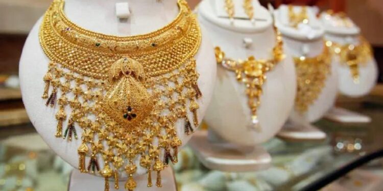 फक्त आजची वाट पहा… उद्यापासून स्वस्त सोने खरेदीची संधी ; सरकारने ही किंमत निश्चित केली