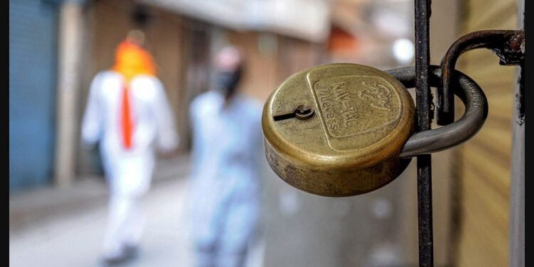 कोरोनापेक्षाही भयंकर आणि जीवघेण्या व्हायरस ; देशातील या ठिकाणी मिनी लॉकडाऊन जाहीर