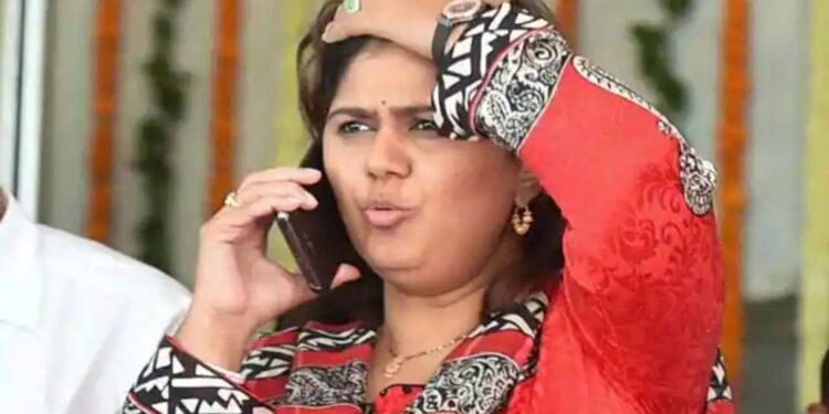 भाजप नेत्या पंकजा मुंडेंच्या अडचणी वाढवणारी बातमी ; काय आहे वाचा..