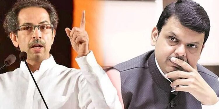 फडणवीसांनी निष्ठावान नेते संपवले ; जळगावच्या सभेतून उद्धव ठाकरे कडाडले