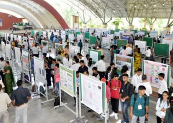 विद्यापीठाच्या प्रशाळेतील विद्यार्थ्यांची आविष्कार संशोधन स्पर्धा उत्साहात