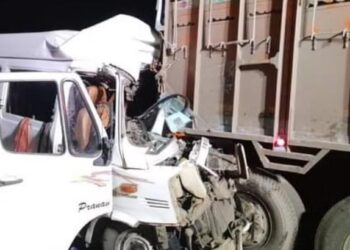 समृद्धी महामार्गावर पुन्हा भीषण अपघात ; 12 जणांचा मृत्यू, 23 जण जखमी