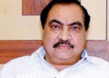 एकनाथ खडसेंसह कुटुंबीय पुन्हा अडचणीत ; तब्बल १३७ कोटींच्या दंडाची नोटीस, काय आहे प्रकरण?