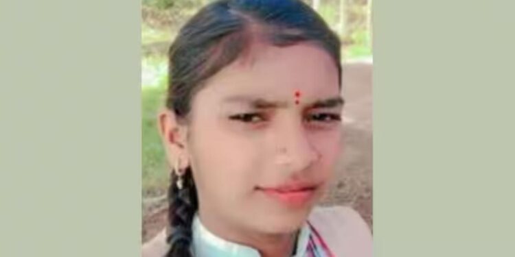 धक्कादायक ! सर्पदंशाने 15 वर्षीय शाळकरी मुलीचा मृत्यू