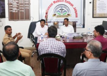 शासकीय महाविद्यालय व रूग्णालयात पुरेशा औषध साठा उपलब्ध