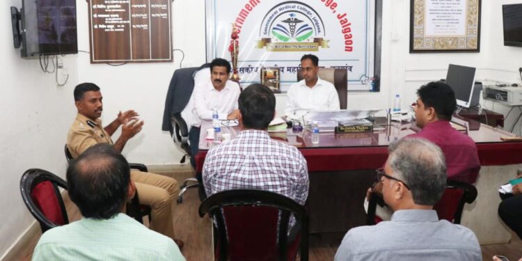 शासकीय महाविद्यालय व रूग्णालयात पुरेशा औषध साठा उपलब्ध