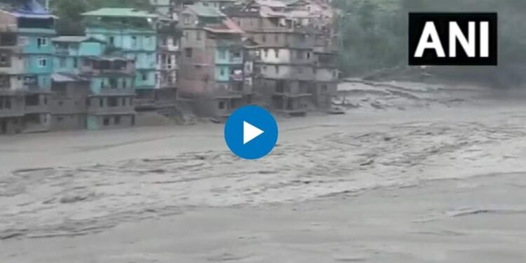 सिक्किममध्ये ढगफुटीसदृश्य पाऊस, महापुरात लष्कराचे 23 जवान गेले वाहून