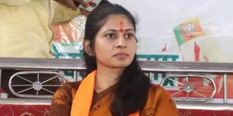 खडसे नावामुळे मला डावलण्याचा प्रयत्न करत असाल तर.. खा. रक्षा खडसेंनी व्यक्त केली नाराजी