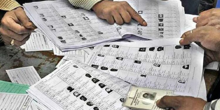 जळगाव जिल्ह्यातील प्रारुप मतदार यादी प्रसिद्ध