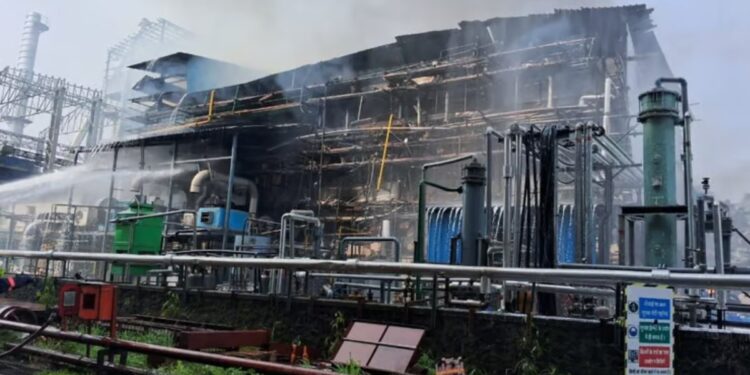 एमआयडीसीतील कंपनीमध्ये भीषण स्फोट ; चार कामगार ठार?