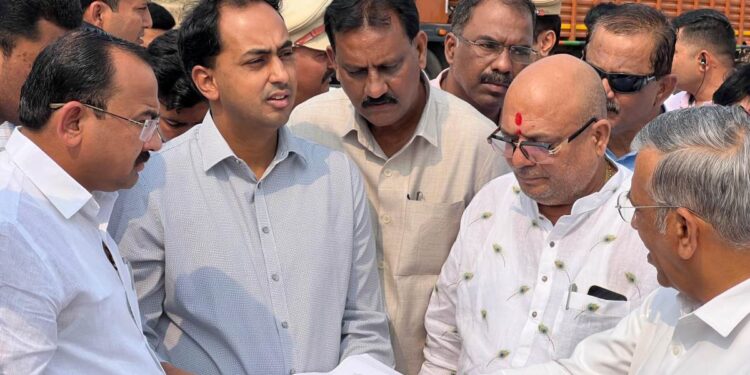 शिव महापुराण कथेच्या यशस्वीसाठी सर्वोतोपरी सहकार्य करणार- पालकमंत्री गुलाबराव पाटील