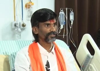 मनोज जरांगे यांचा ओबीसी नेत्यांवर गंभीर आरोप ; काय आहे वाचा