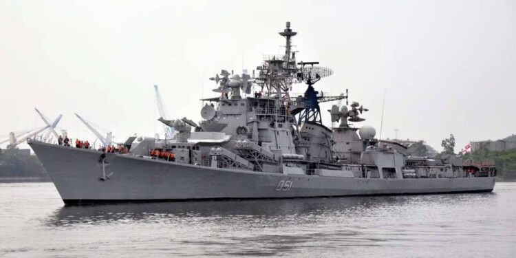 नौदल डॉकयार्डमध्ये दहावी पास असणाऱ्यांसाठी नोकरीची मोठी संधी!