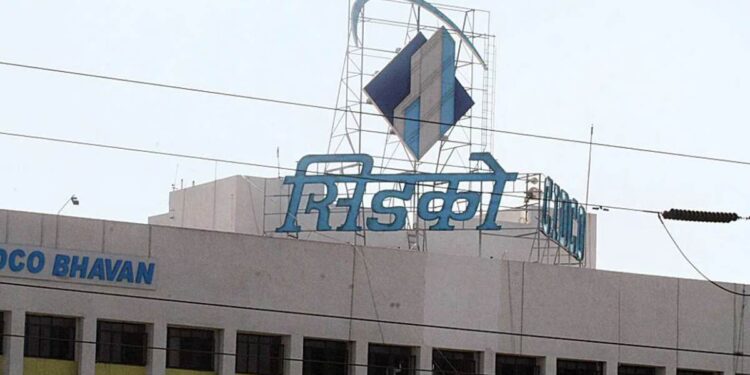 महाराष्ट्राच्या CIDCO मध्ये पदवीधरांसाठी नोकरीची सुवर्णसंधी! 81,100 दरमहा पगार मिळेल