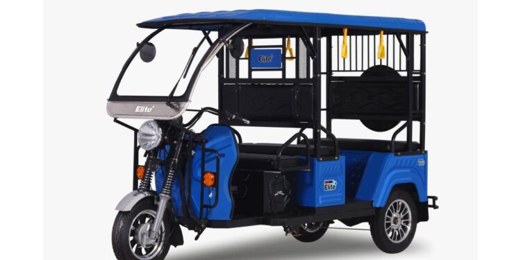 जिल्ह्यातील शंभर महिलांना झिरो डाउन पेमेंट मध्ये ई रिक्षा देणार ; मराठी प्रतिष्ठानचा उपक्रम