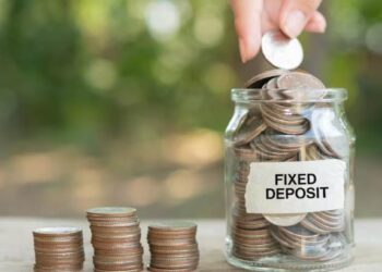 बँक एफडी करण्याचा विचार करताय? या बँकांनी वाढवले एफडीवरील व्याज, पहा किती मिळतेय व्याज?