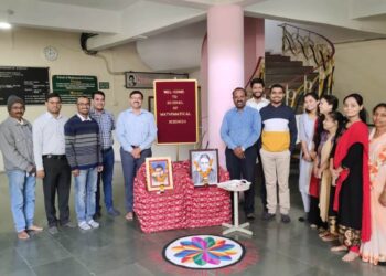 जळगाव विद्यापीठात आगळ्या-वेगळ्या पद्धतीने गणित दिवस साजरा