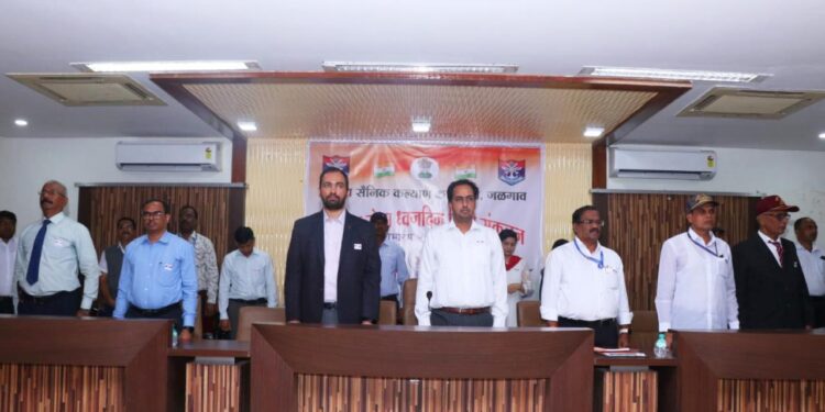 माजी सैनिकांचे प्रश्न सोडविण्यासाठी माजी सैनिक दिवस – जिल्हाधिकारी आयुष प्रसाद