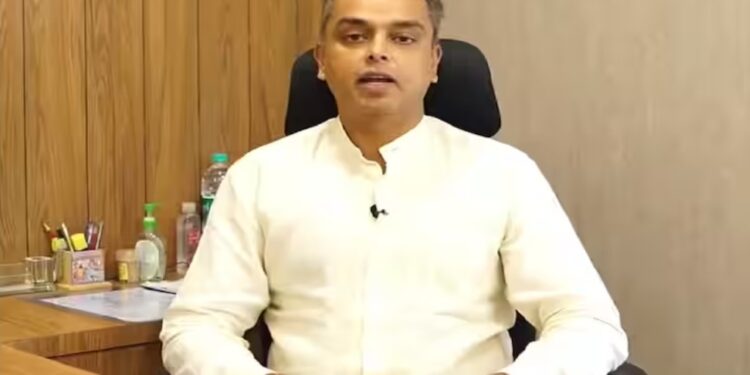 मोठी बातमी! मिलिंद देवरा यांचा काँग्रेस सदस्यत्वाचा राजीनामा