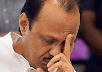 अजित पवारांना धक्का ; या नेत्याने शिवसेनेच्या ठाकरे गटात प्रवेश केला