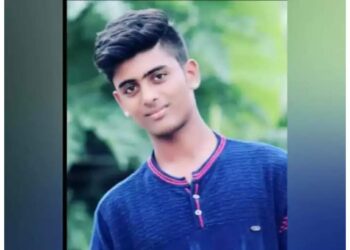 शिक्षणासाठी जळगावात आलेल्या तरुणाचं धक्कादायक पाऊल