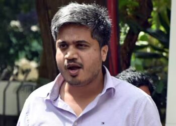 मोठी बातमी! आमदार रोहित पवारांच्या बारामती अ‍ॅग्रोवर ईडीचा छापा